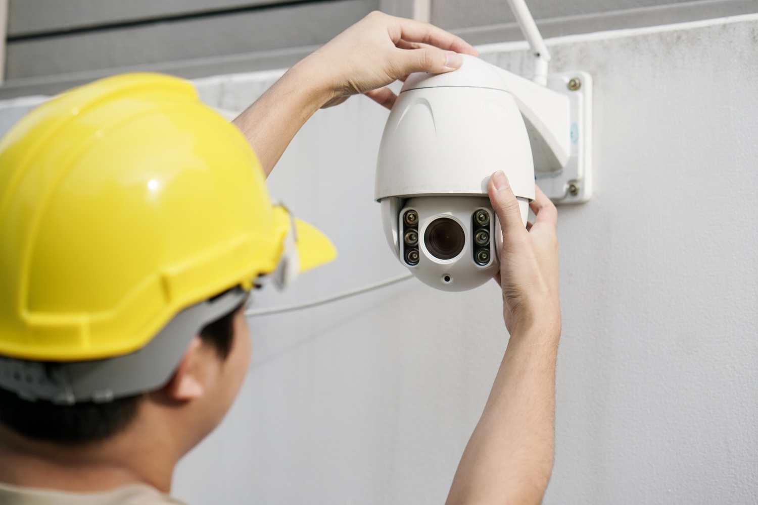 Learn About the Different Types of CCTV Cameras